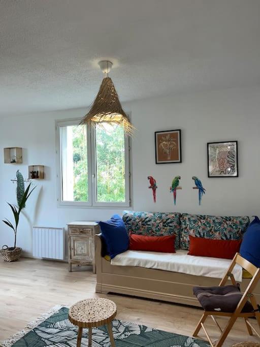 Appartement Balinais Lumineux Et Calme อาวีญง ภายนอก รูปภาพ